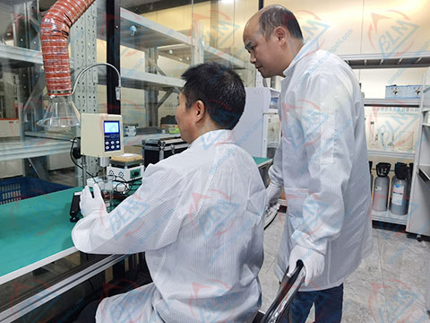 化学成人向日葵视频图片