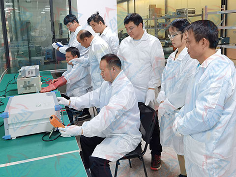 电学向日葵视频污APP在线观看试验室图片